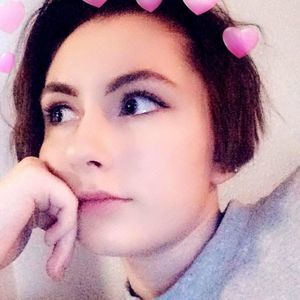 Meet your Posher, Kira